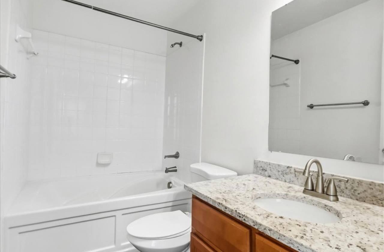 6351 Arabian Dr - Photo 4 of 7