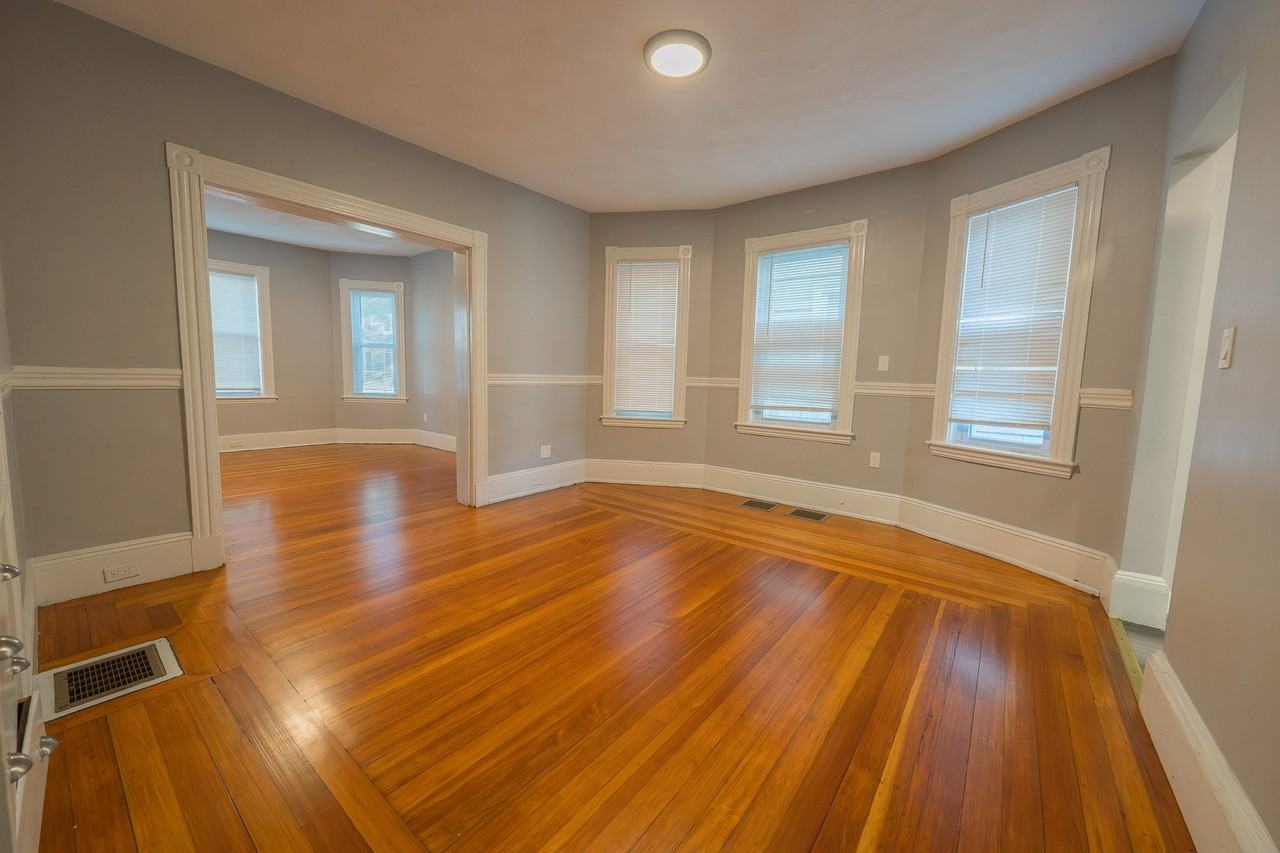 92 Glendale St #1 - Photo 7 of 13