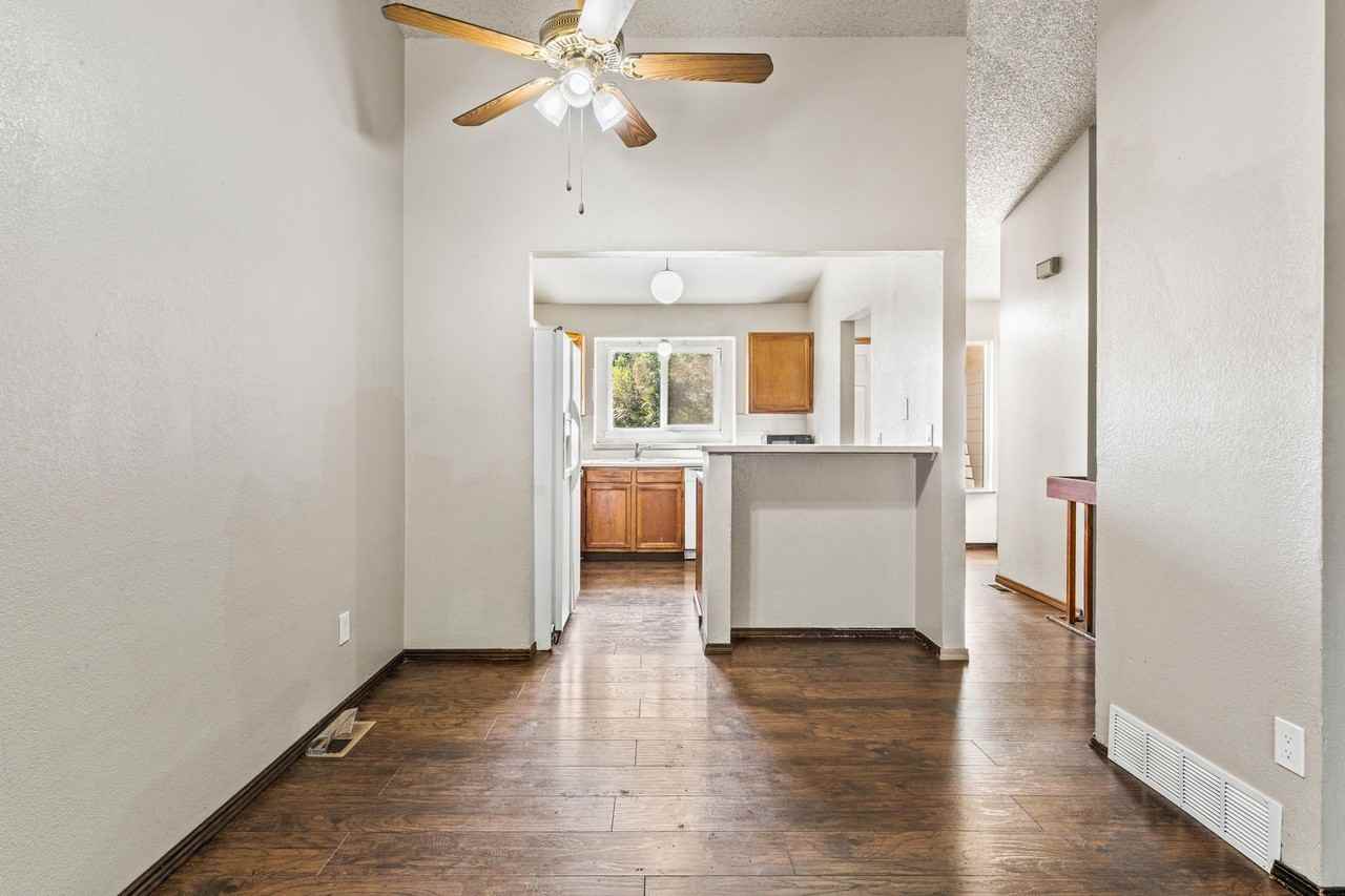 1958 Copper Creek Dr - Photo 4 of 10