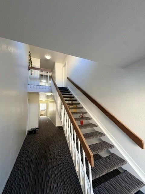 2275 Hedgerow Rd #H - Photo 2 of 19