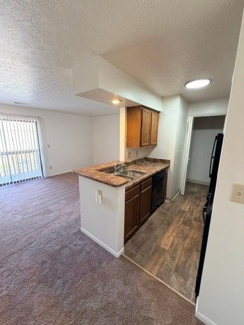 2275 Hedgerow Rd #H - Photo 7 of 19