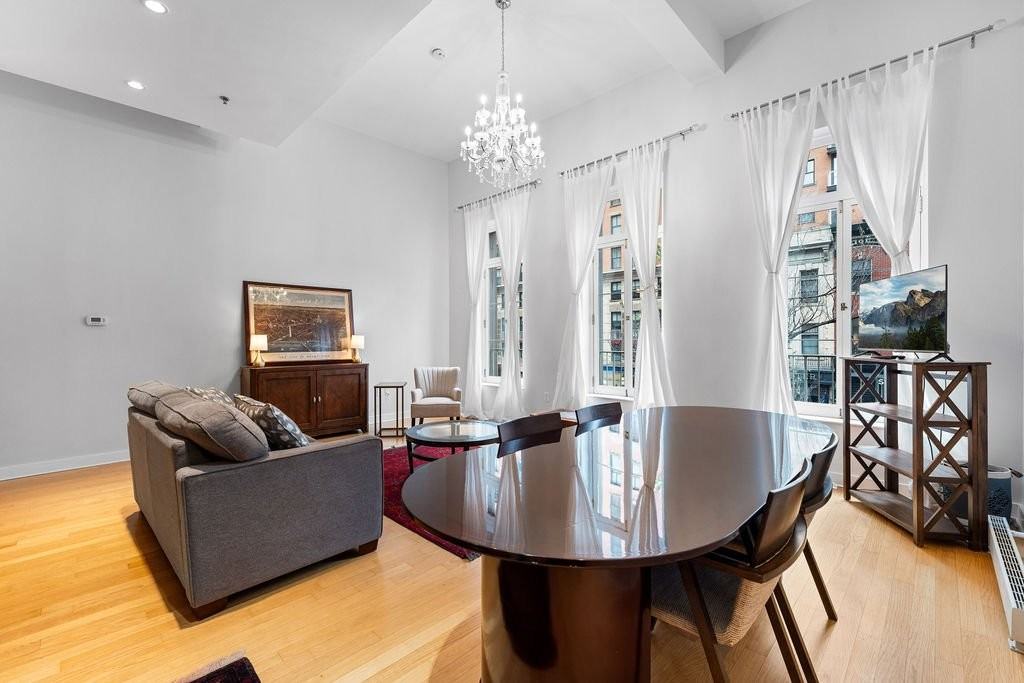 675 E St Nw #230 - Photo 2 of 4