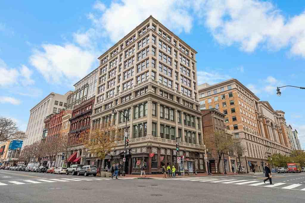 675 E St Nw #230 - Photo 4 of 4