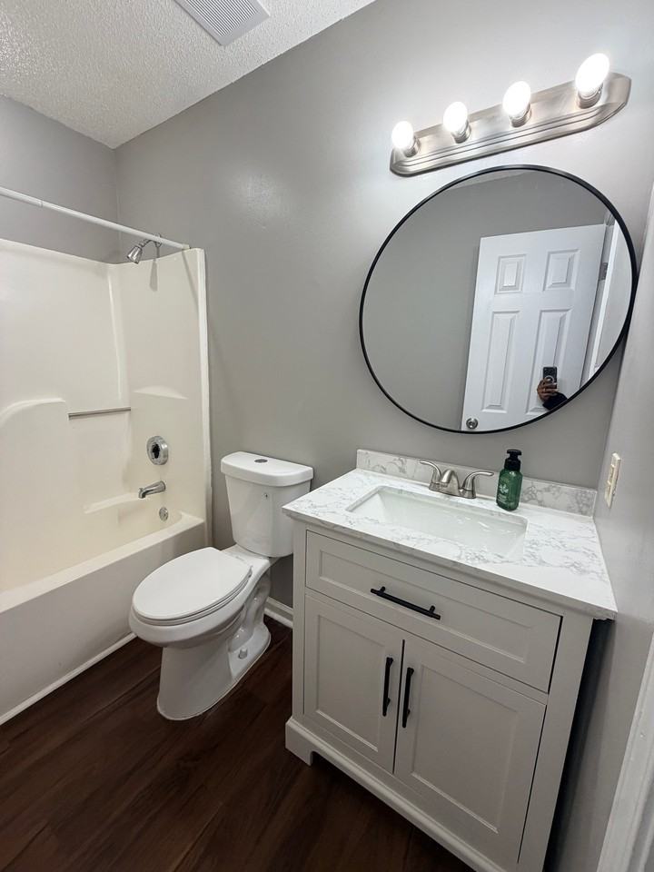 2988 Ruby Ct #2 - Photo 2 of 2