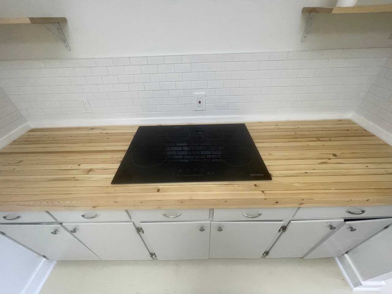 140 Front - Photo 2 of 13