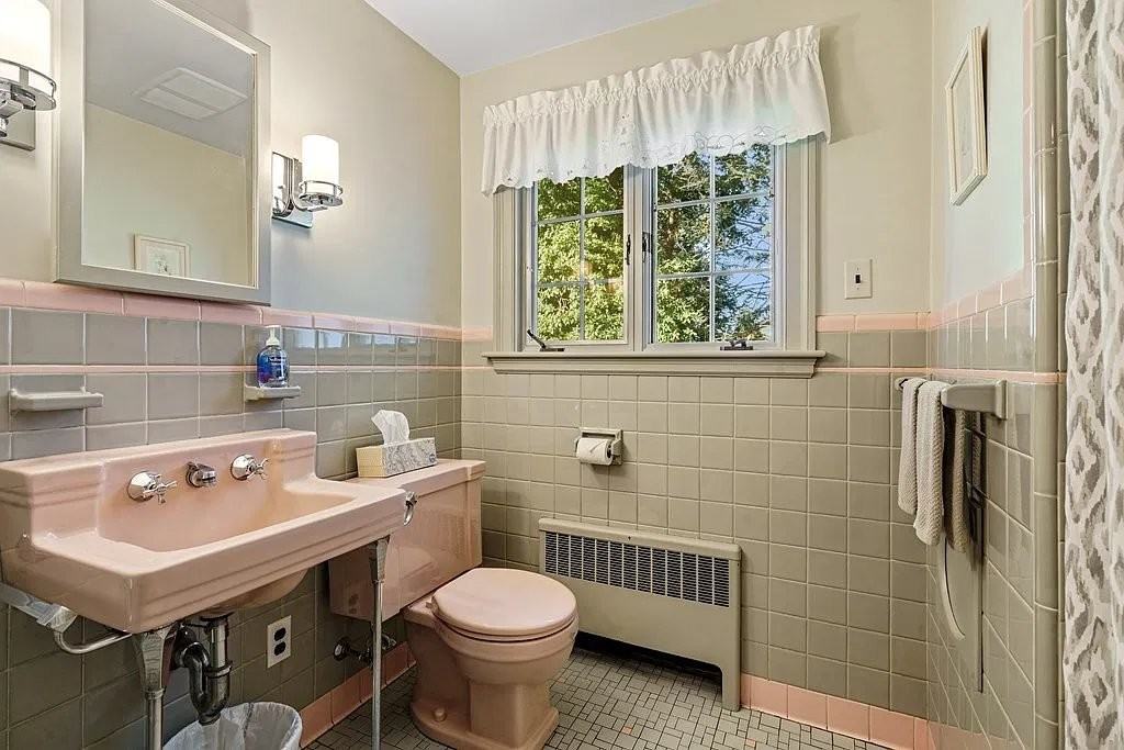 105 Faxon Park Rd - Photo 7 of 10