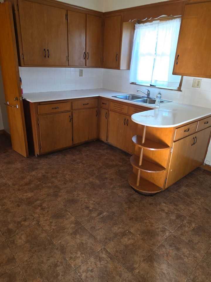 4548 N 76th St - Photo 2 of 10