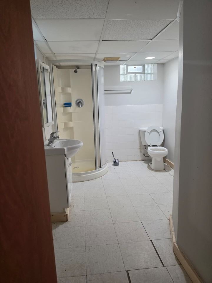 4548 N 76th St - Photo 3 of 10