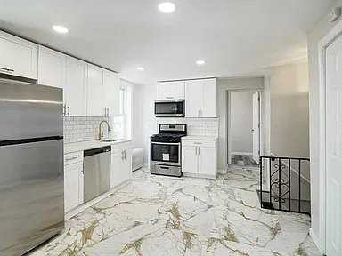 1800 Hoffman St Philadelphia, Pa 19145, Usa #A - Photo 4 of 13