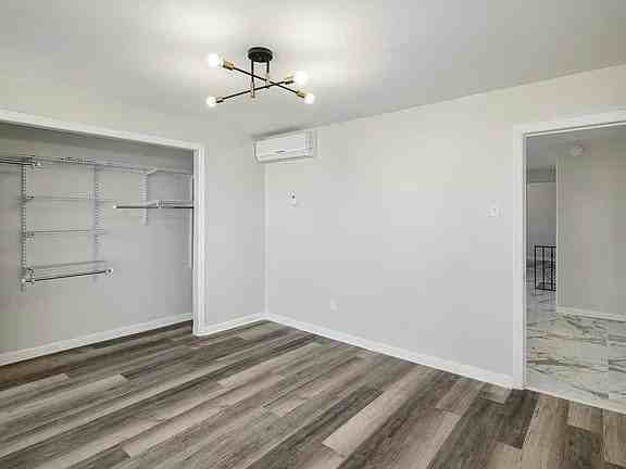 1800 Hoffman St Philadelphia, Pa 19145, Usa #A - Photo 5 of 13