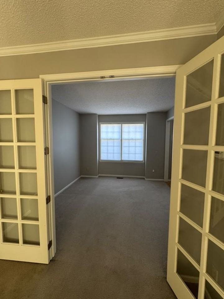 5605 W 157th Pl - Photo 7 of 20