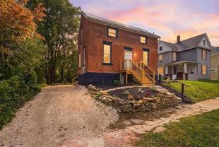 719 W Main St - Photo 1 of 1