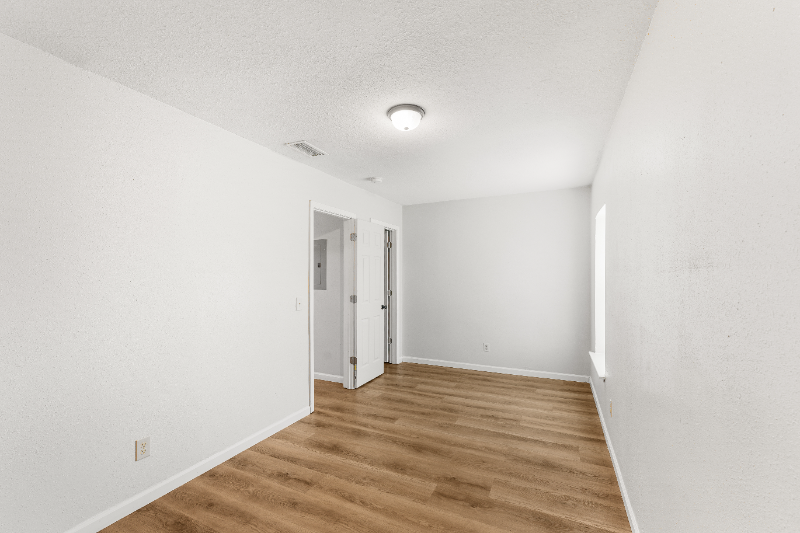 E 17th St #2232 - Photo 3 of 7