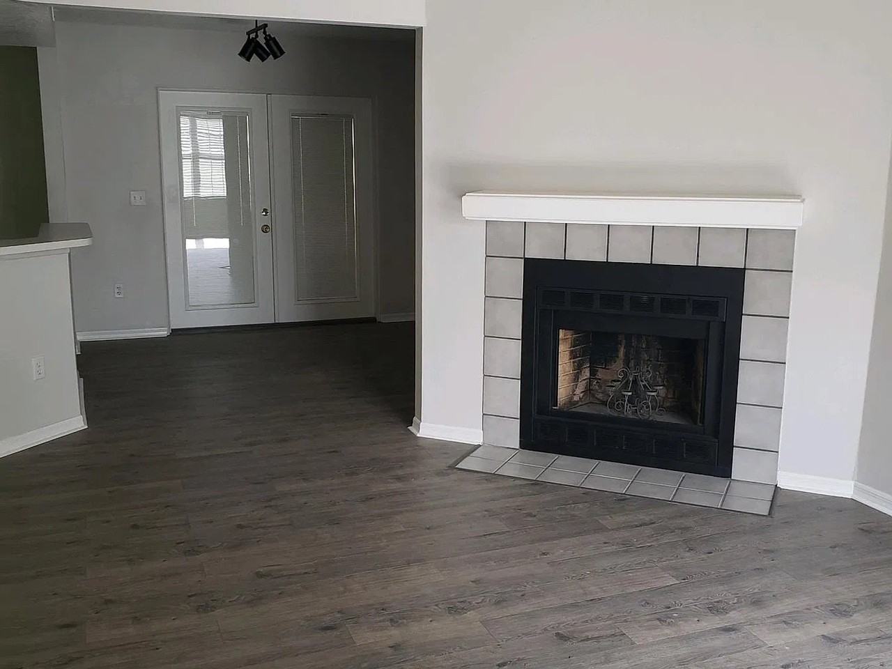 3623 E Grant St - Photo 2 of 13