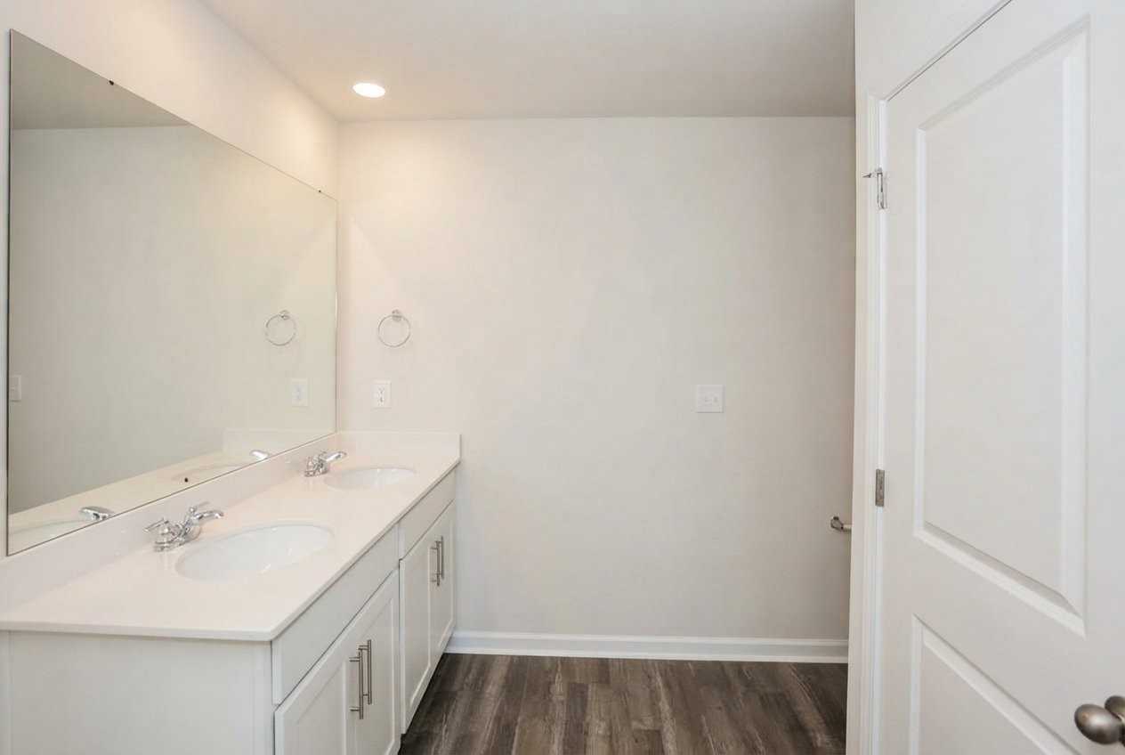 311 Ritter Ln - Photo 3 of 8