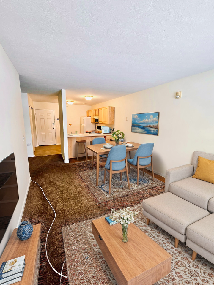 Hickory Commons/100 Green Tree Lane - Photo 3 of 22