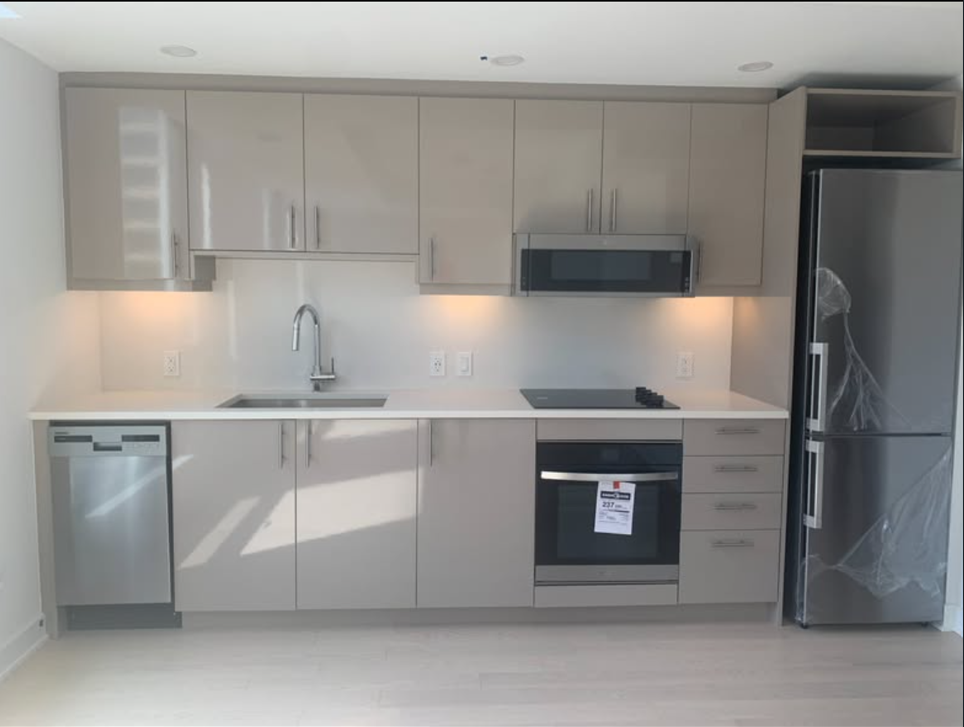 340 Queen Street - Photo 4 of 22