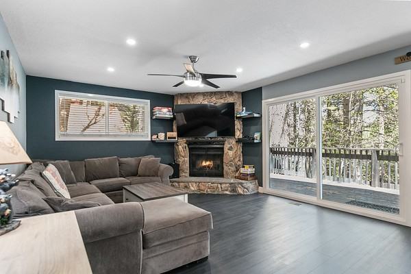 893 Sierra Vista Dr #NA - Photo 5 of 32