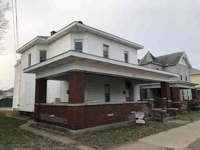 237 W Church St #A - Photo 2 of 9