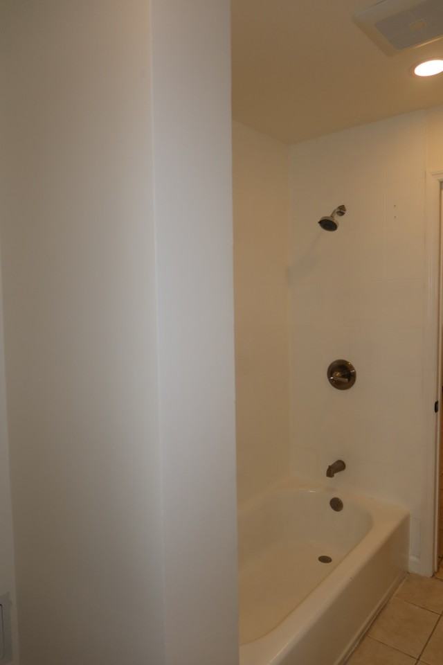 737 10th St - Photo 6 of 10