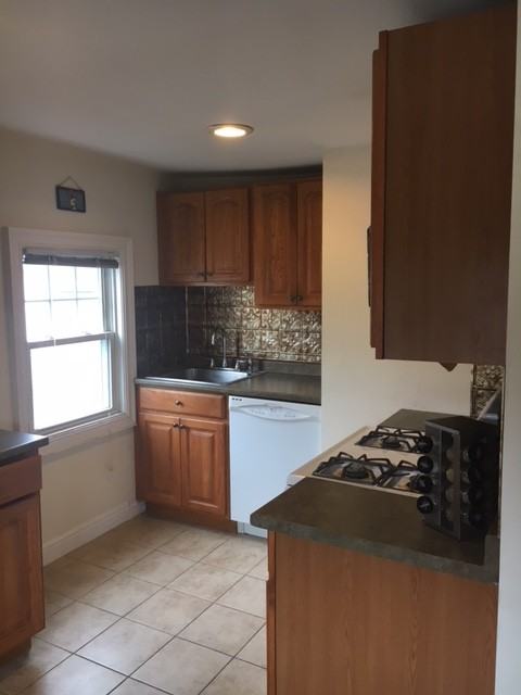 15 Randall Ave #2 - Photo 3 of 6