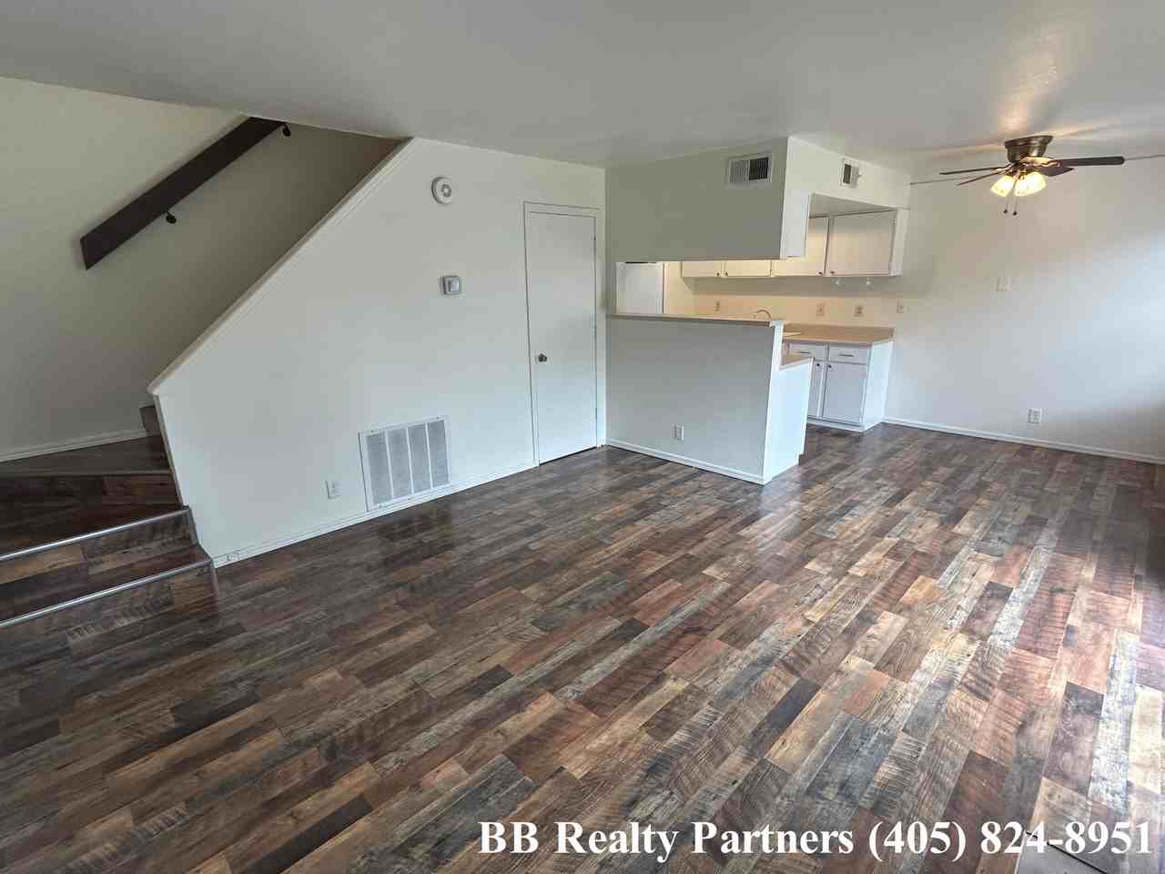 2902 S Juniper Ave #NA - Photo 2 of 19