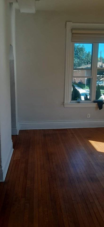 1555 S 20th St #1 - Photo 3 of 14