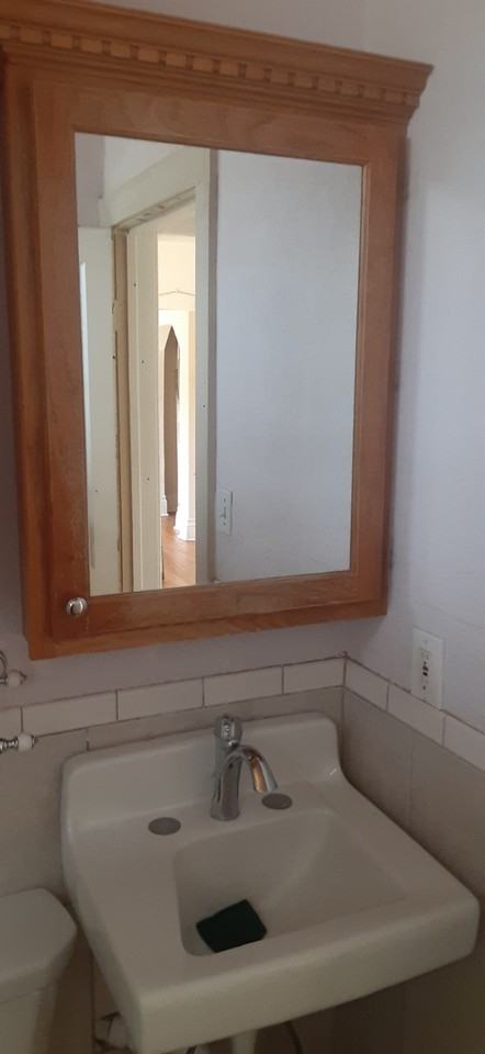 1555 S 20th St #1 - Photo 4 of 14