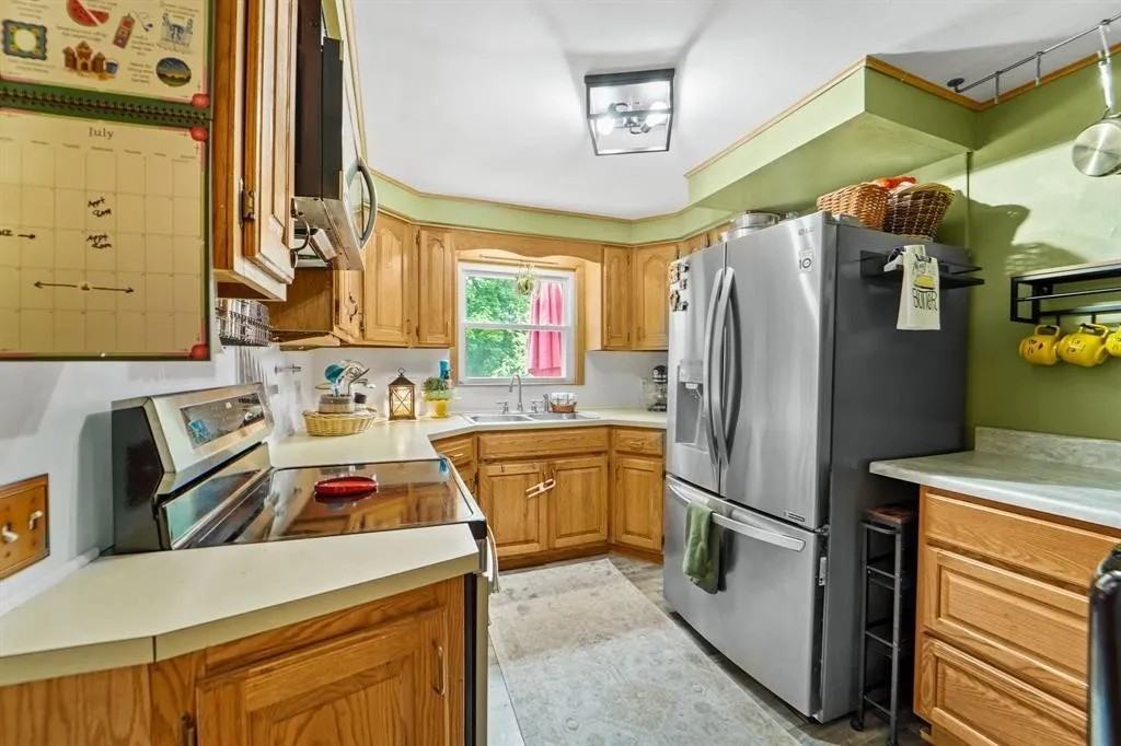 1004 Ford Rd #NA - Photo 3 of 9