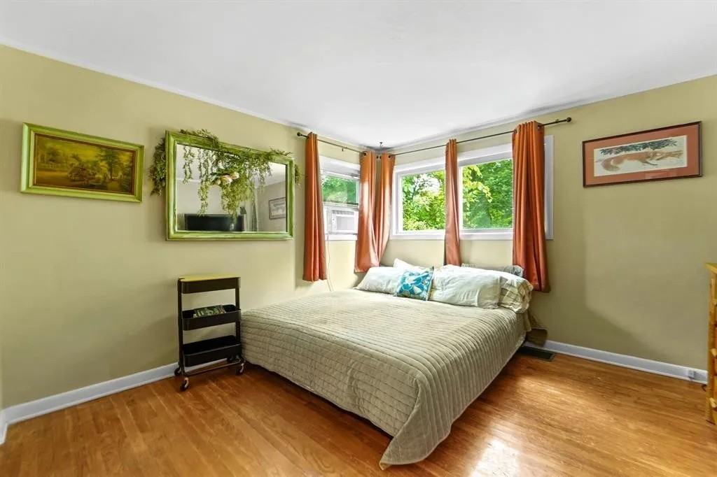 1004 Ford Rd #NA - Photo 4 of 9