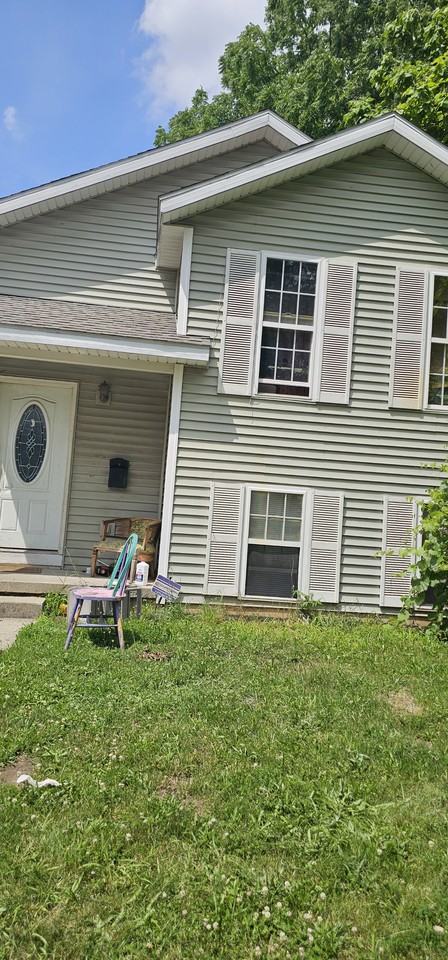 427 Breens Ct Sw #NA - Photo 4 of 5