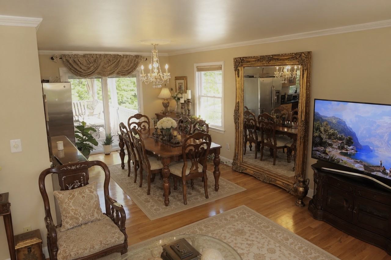 5004 Talbois Pl #NA - Photo 7 of 16