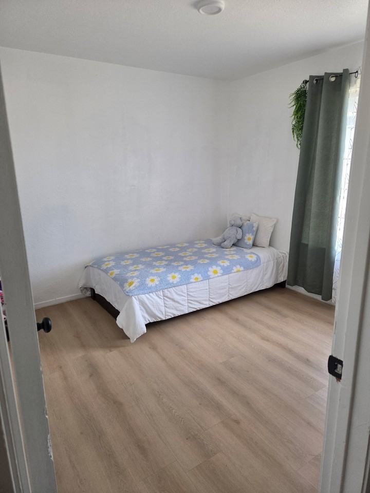 515 N Santa Monica St #NA - Photo 4 of 10