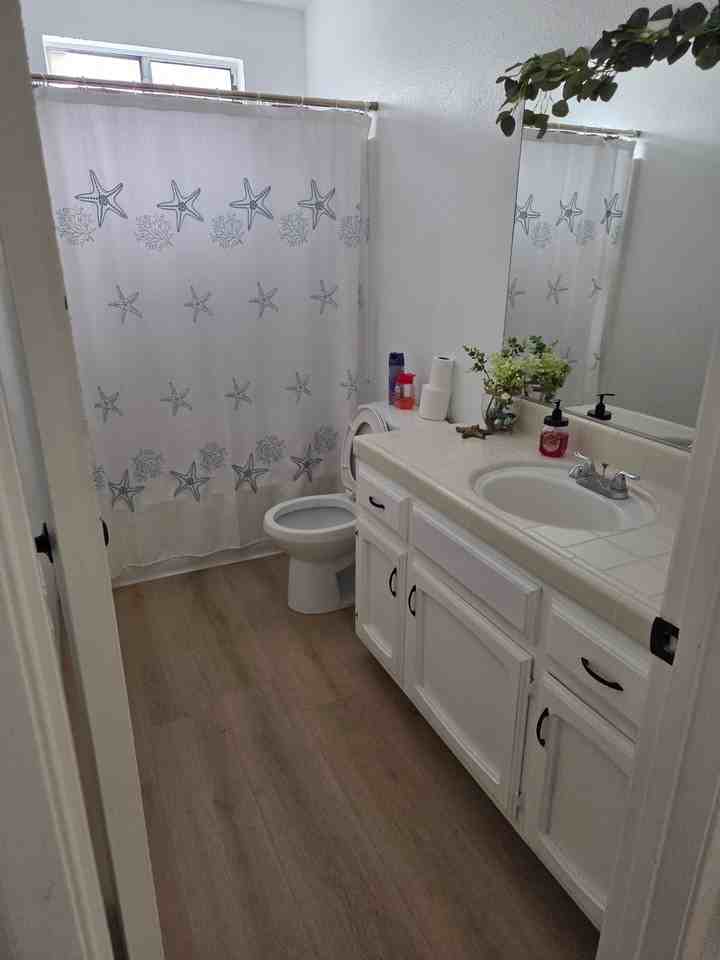 515 N Santa Monica St #NA - Photo 6 of 10