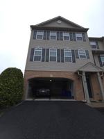 featured image of 10 Jay Cir #1