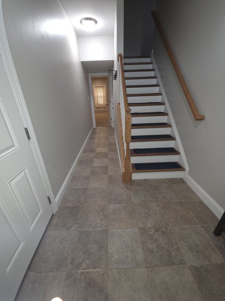 10 Jay Cir #1 - Photo 3 of 36