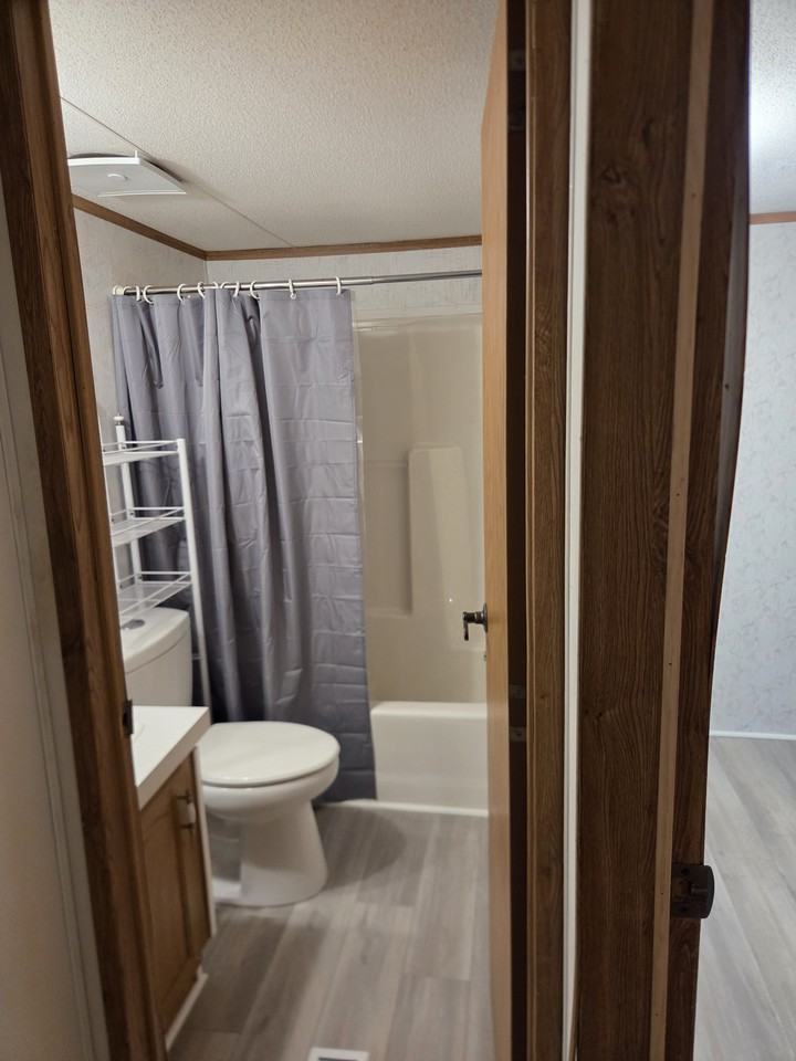 41 Pleasant Dr #1 - Photo 2 of 19