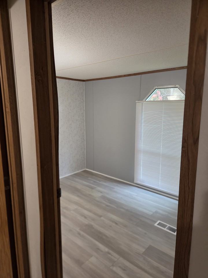 41 Pleasant Dr #1 - Photo 6 of 19