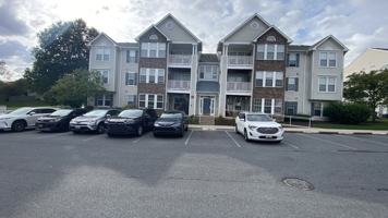 featured image of 5600 Avonshire Pl #C