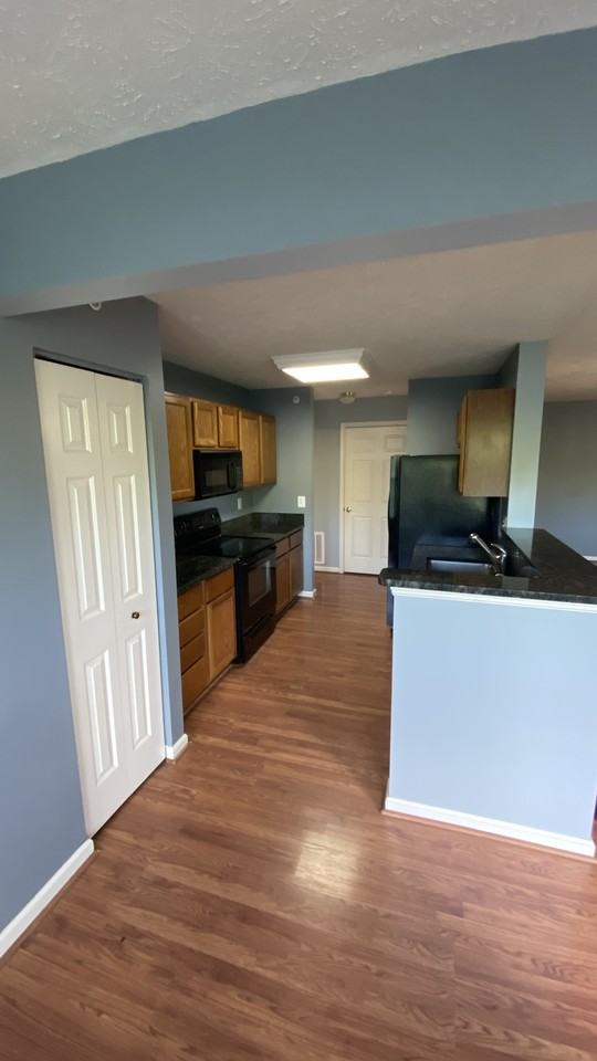5600 Avonshire Pl #C - Photo 4 of 17