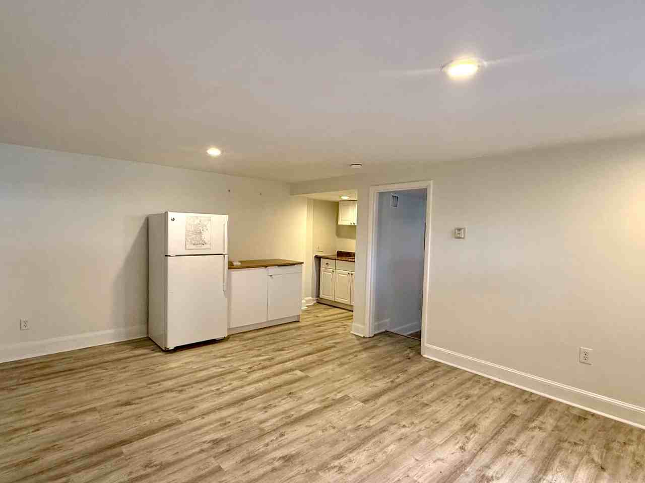 22 Anderson St #2 - Photo 7 of 14