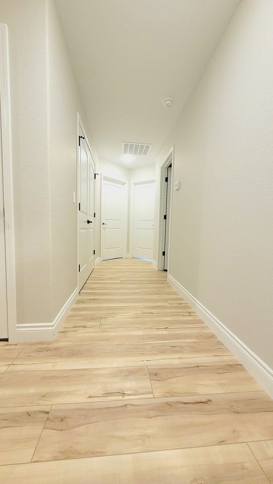 1024 Rex Ave #NONE - Photo 5 of 12