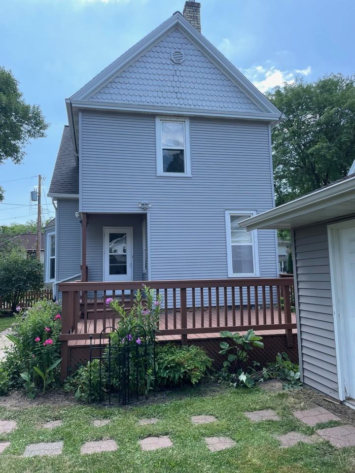 1610 Jefferson St #NA - Photo 3 of 17