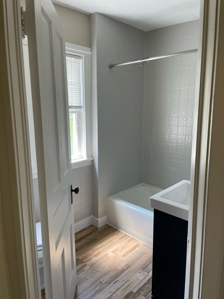 1610 Jefferson St #NA - Photo 6 of 17