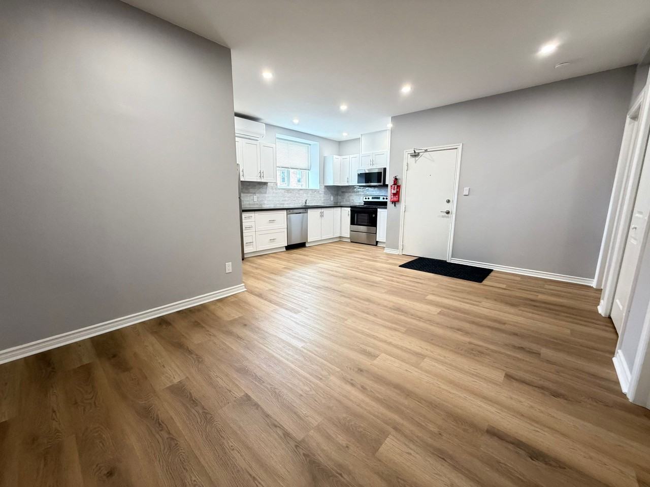818 King Street #2 - Photo 4 of 12