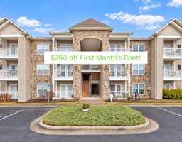 featured image of 618 Condo Club Dr