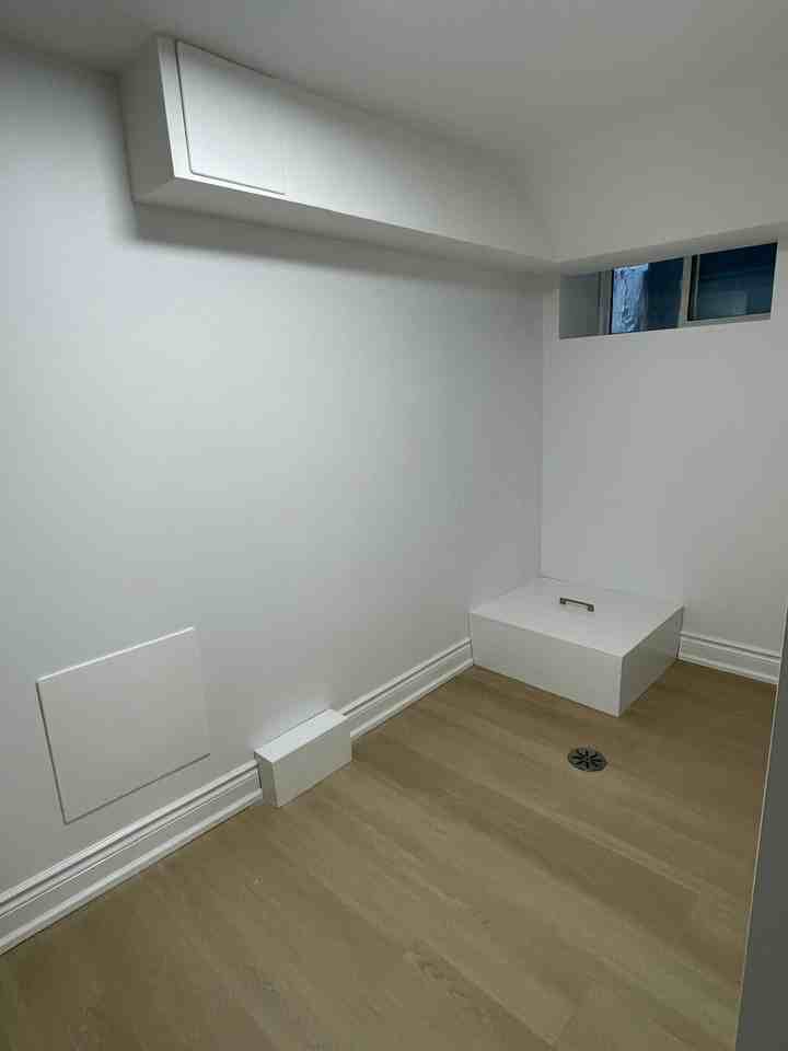24 Norton Avenue #B - Photo 6 of 13