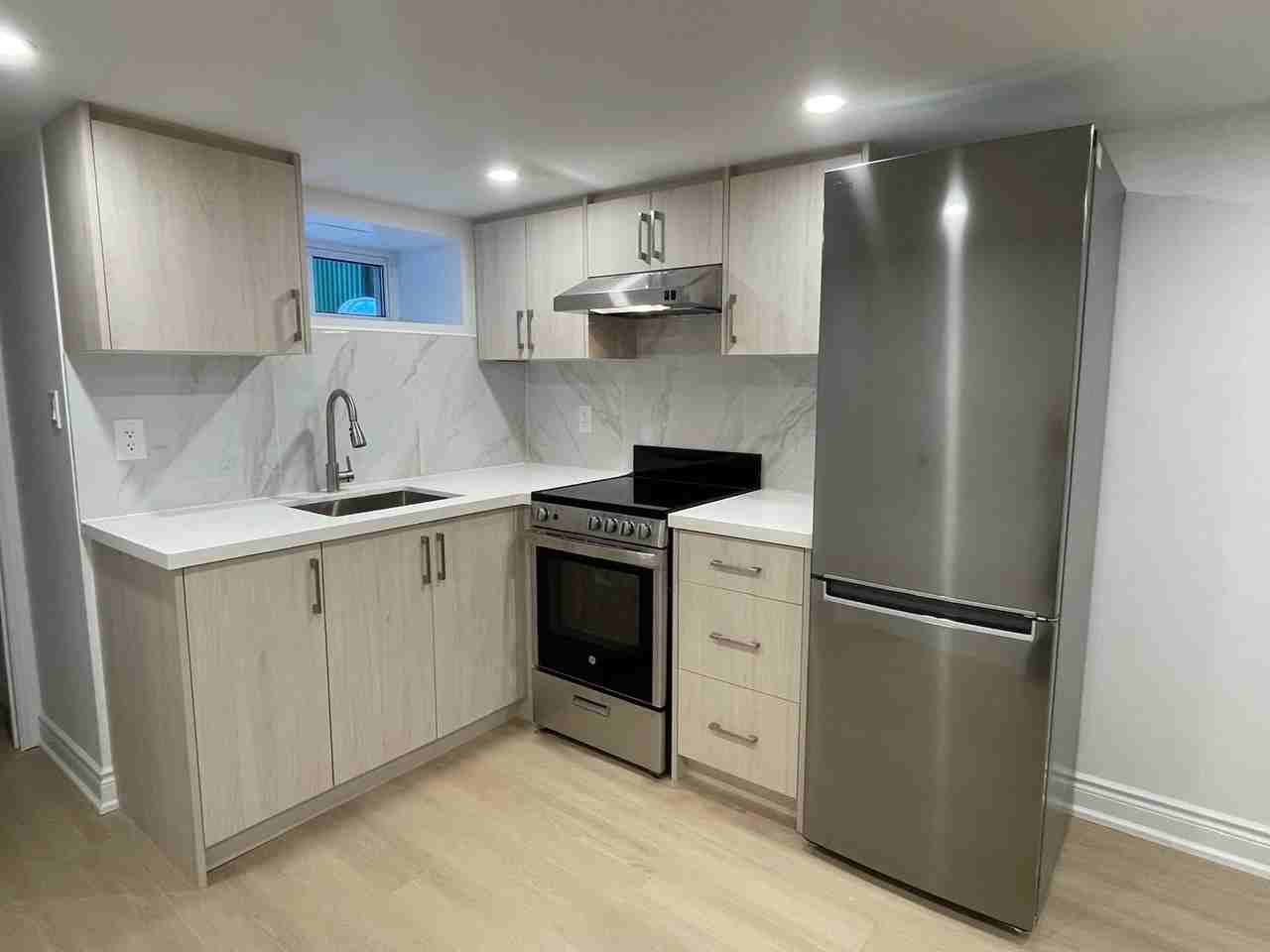 24 Norton Avenue #B - Photo 2 of 13