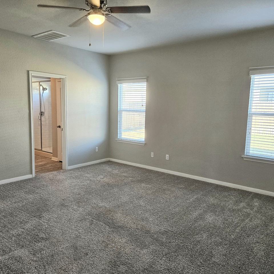 613 Donegal Ln #1 - Photo 7 of 10