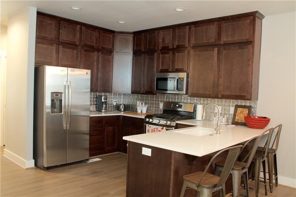 1575 S Brooks Ave #1575 - Photo 4 of 16